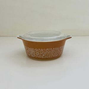 PYREX Brown White Woodland 472 B Casserole Dish 750 ml With Lid
